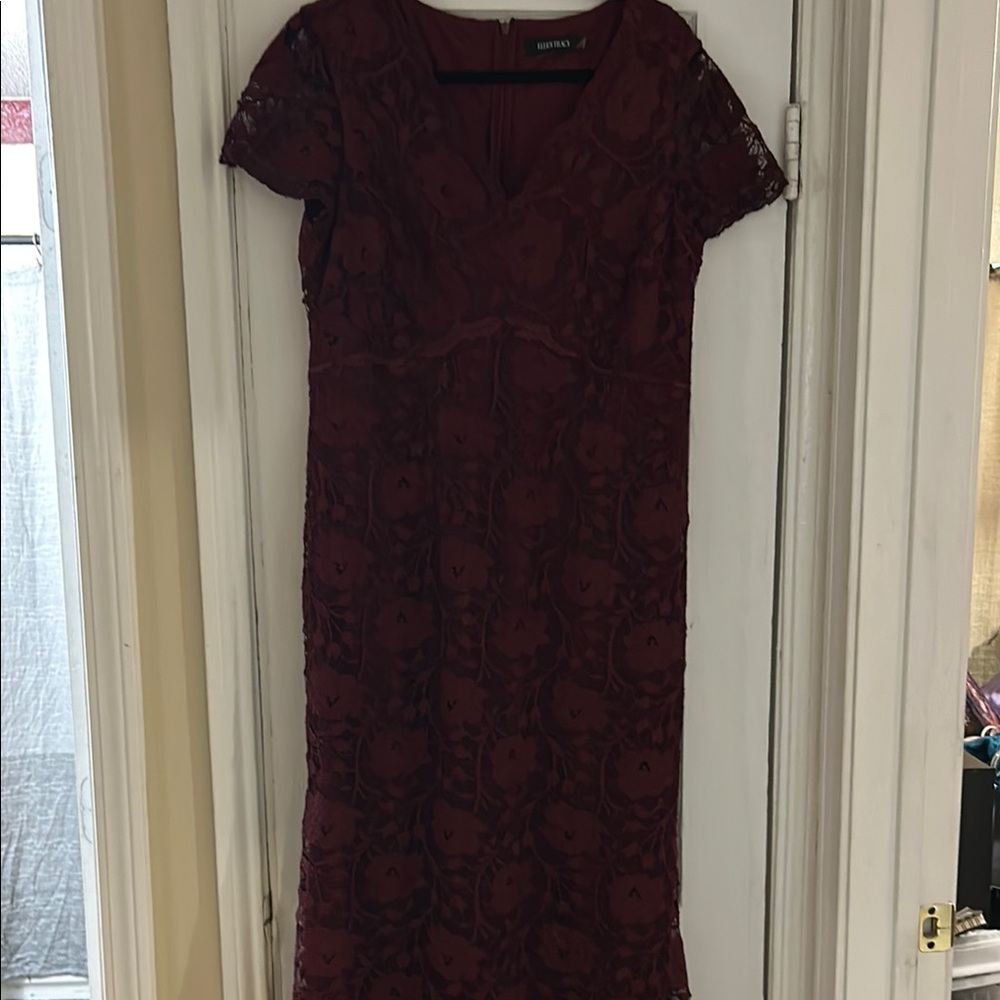 Ellen Tracy Burgundy dress